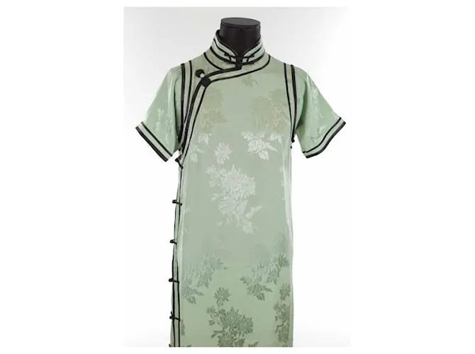 Autre Marque Vestido de seda Verde 