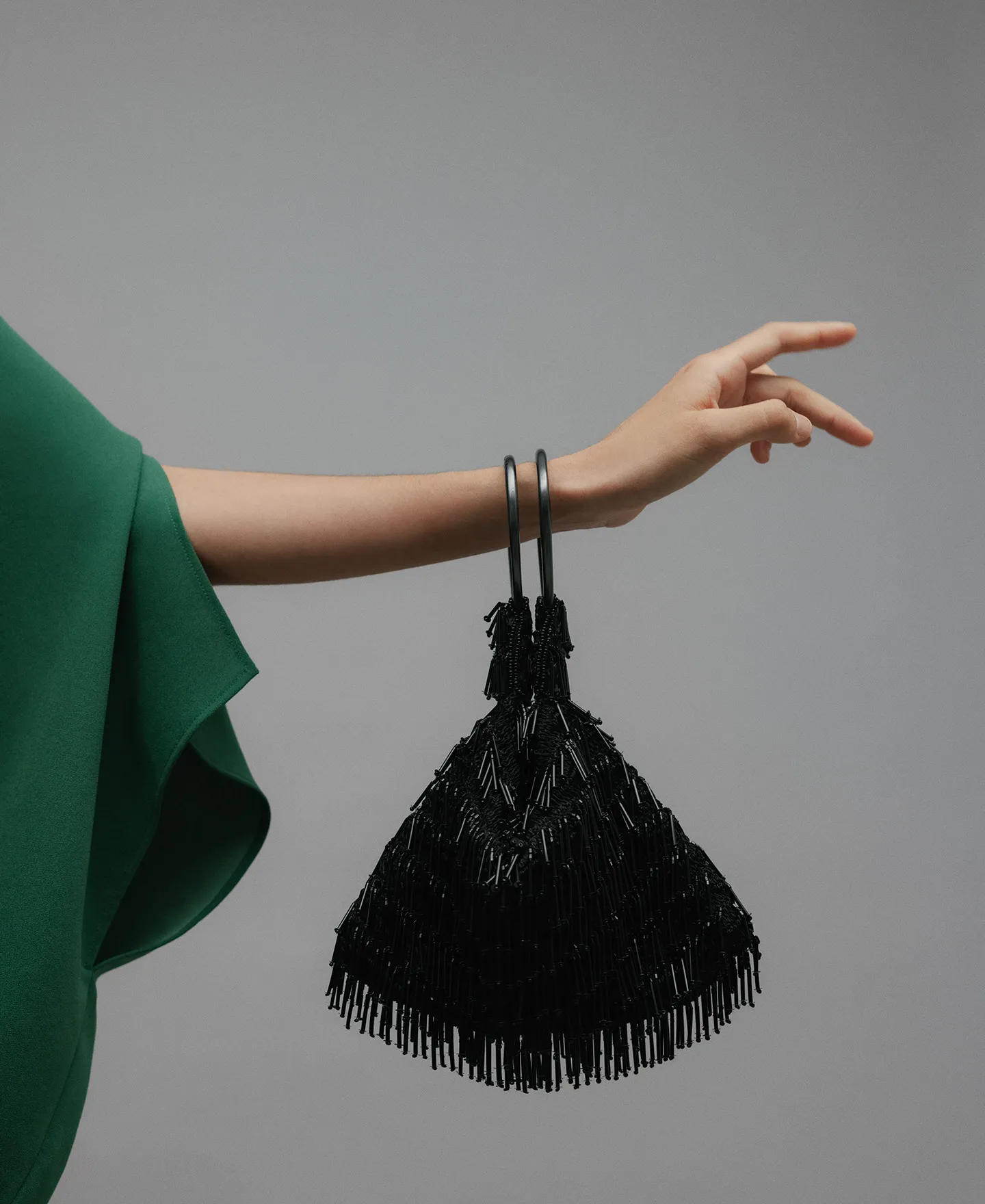 Bolso cóctel abalorios negro mujer