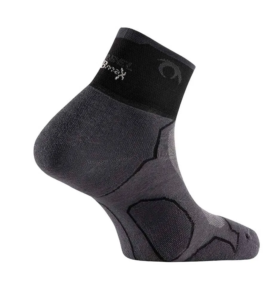 Calcetines Running_Unisex_LURBEL Desafio Three