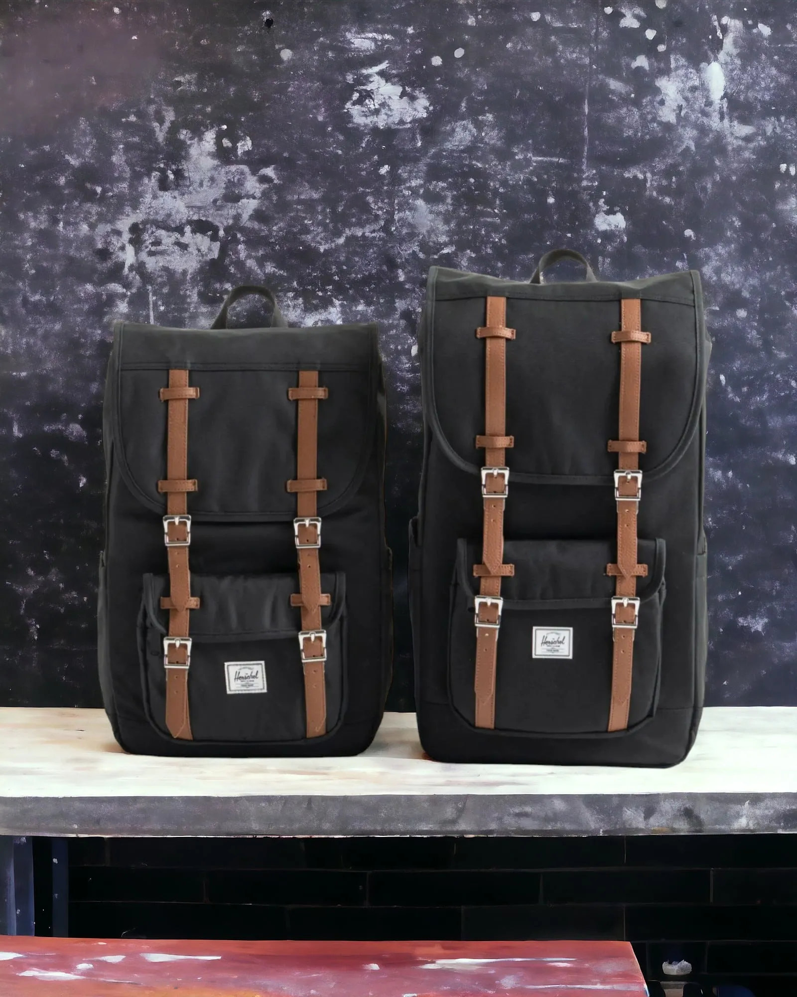 Herschel – Mochila little America black