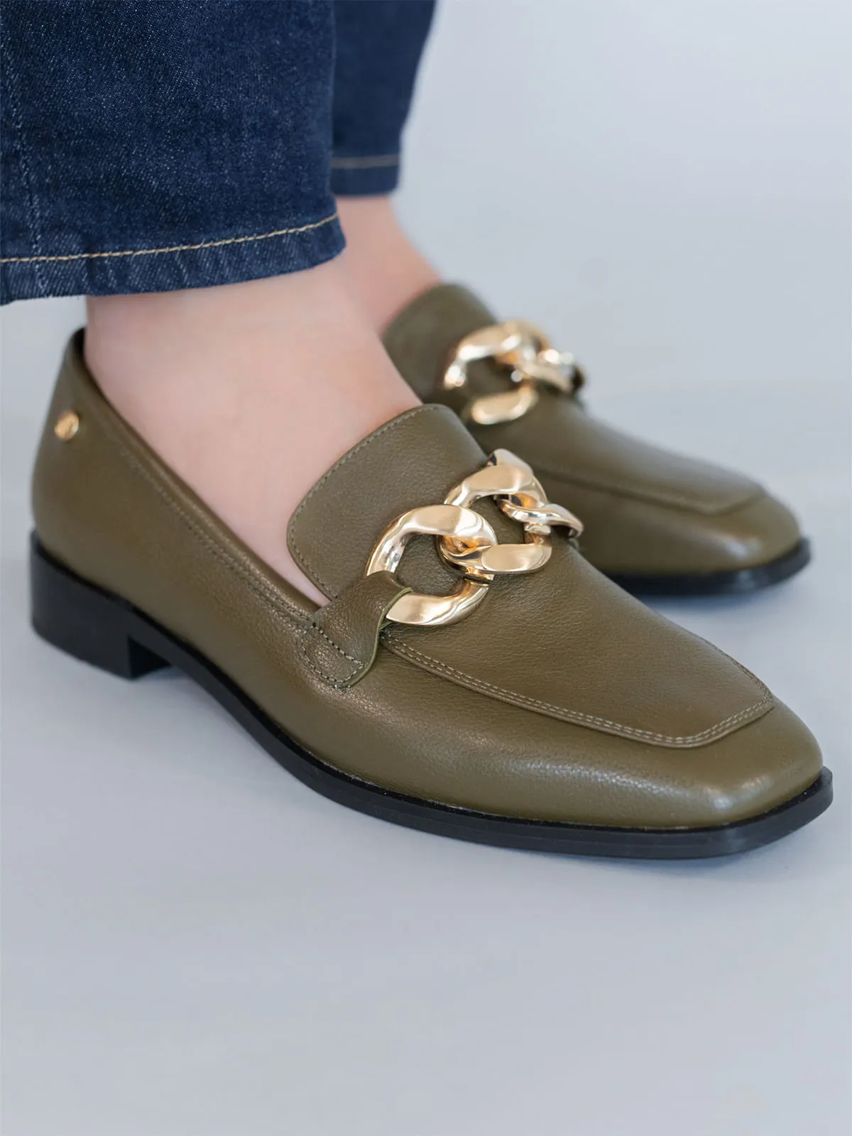 Mocasín Cuero Mujer Roberta Verde