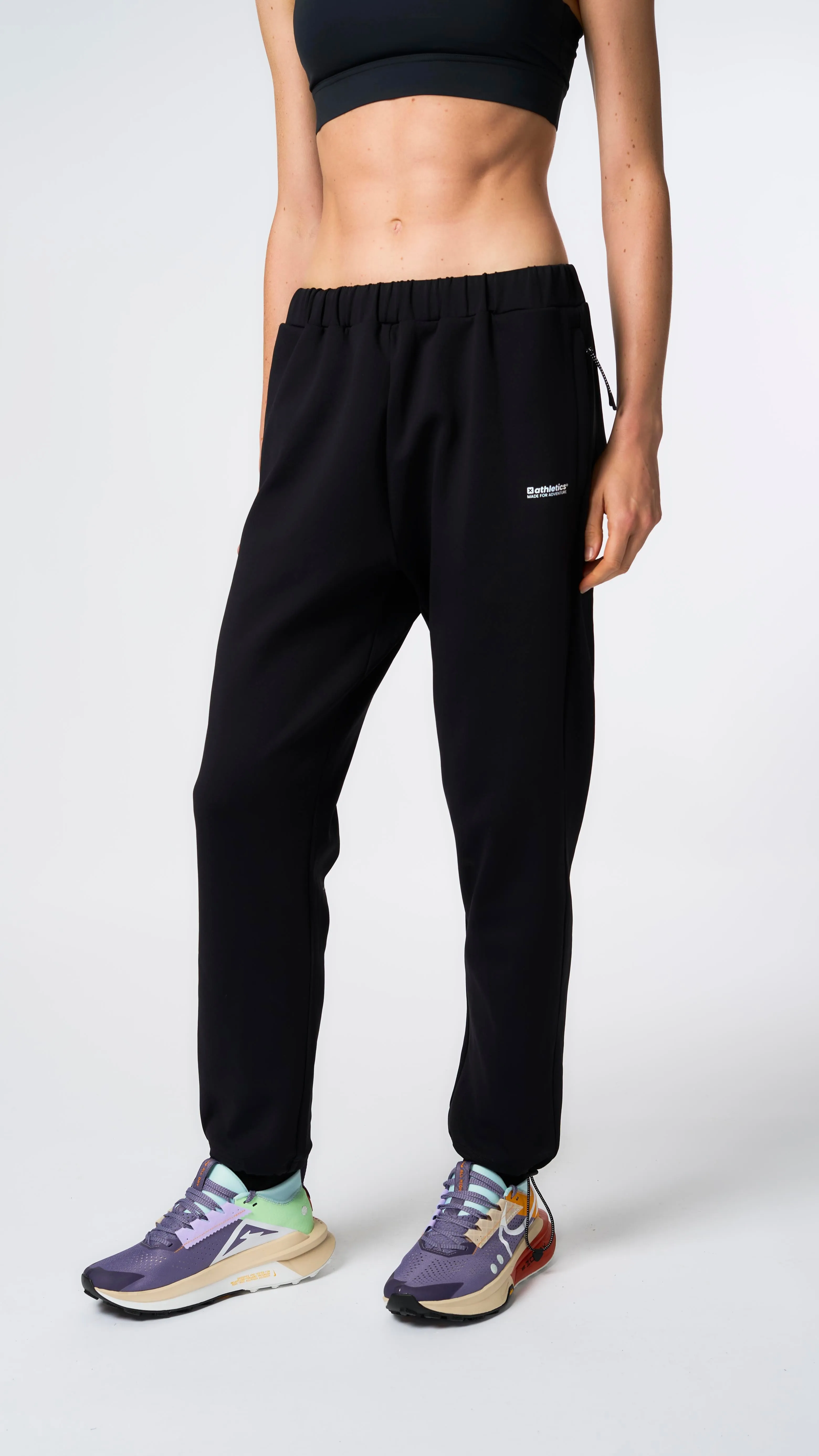 PANTALÓN TECH NEGRO OSCURO