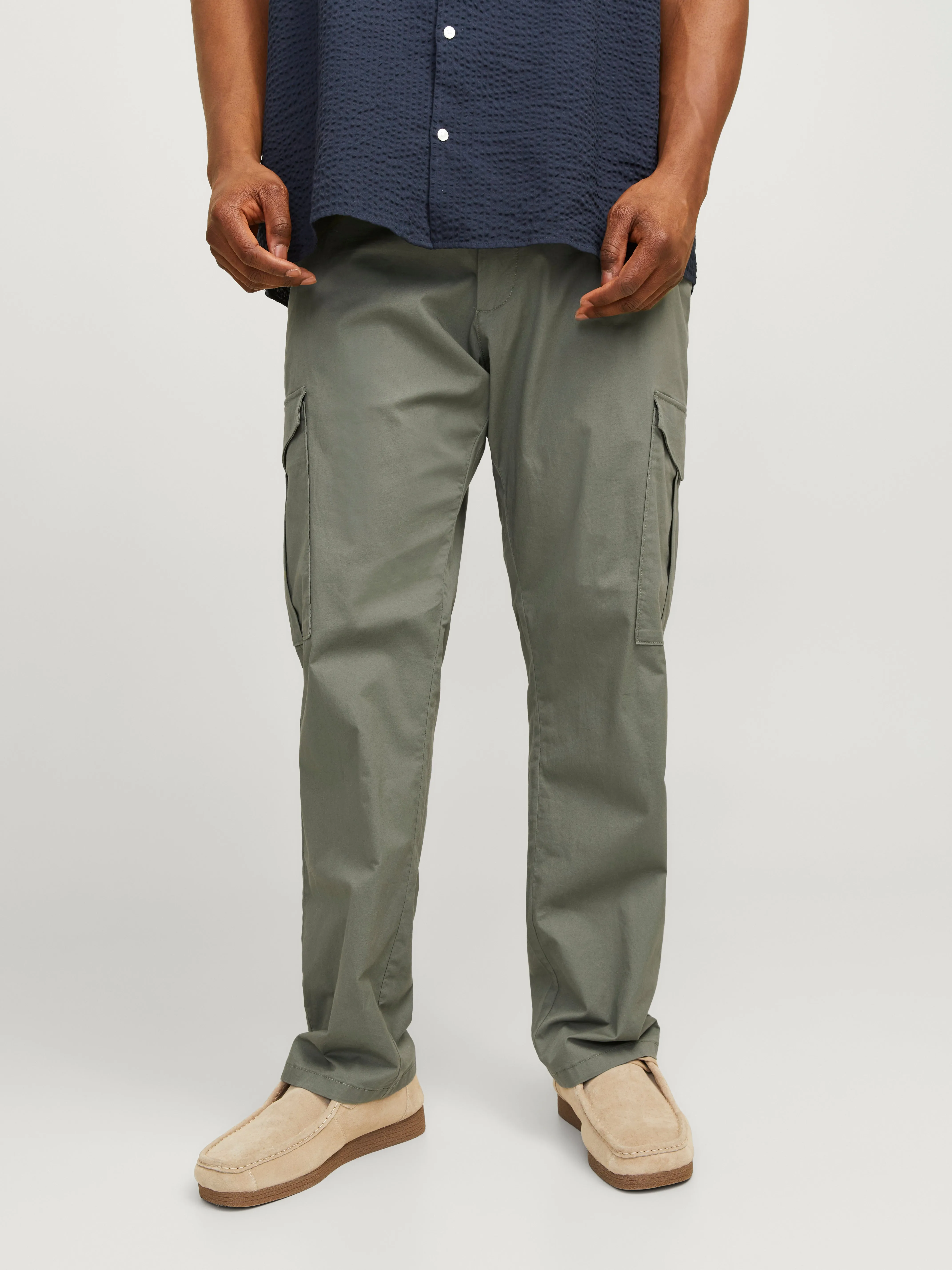 Plus Pantalones cargo Corte cargo | Verde intermedio | Jack & Jones®