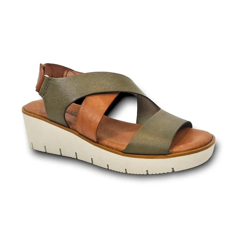 Sandalias Cuña Baja Mujer Piel Plantilla Acolchada Velcro 23530 Verde, de Blusandal