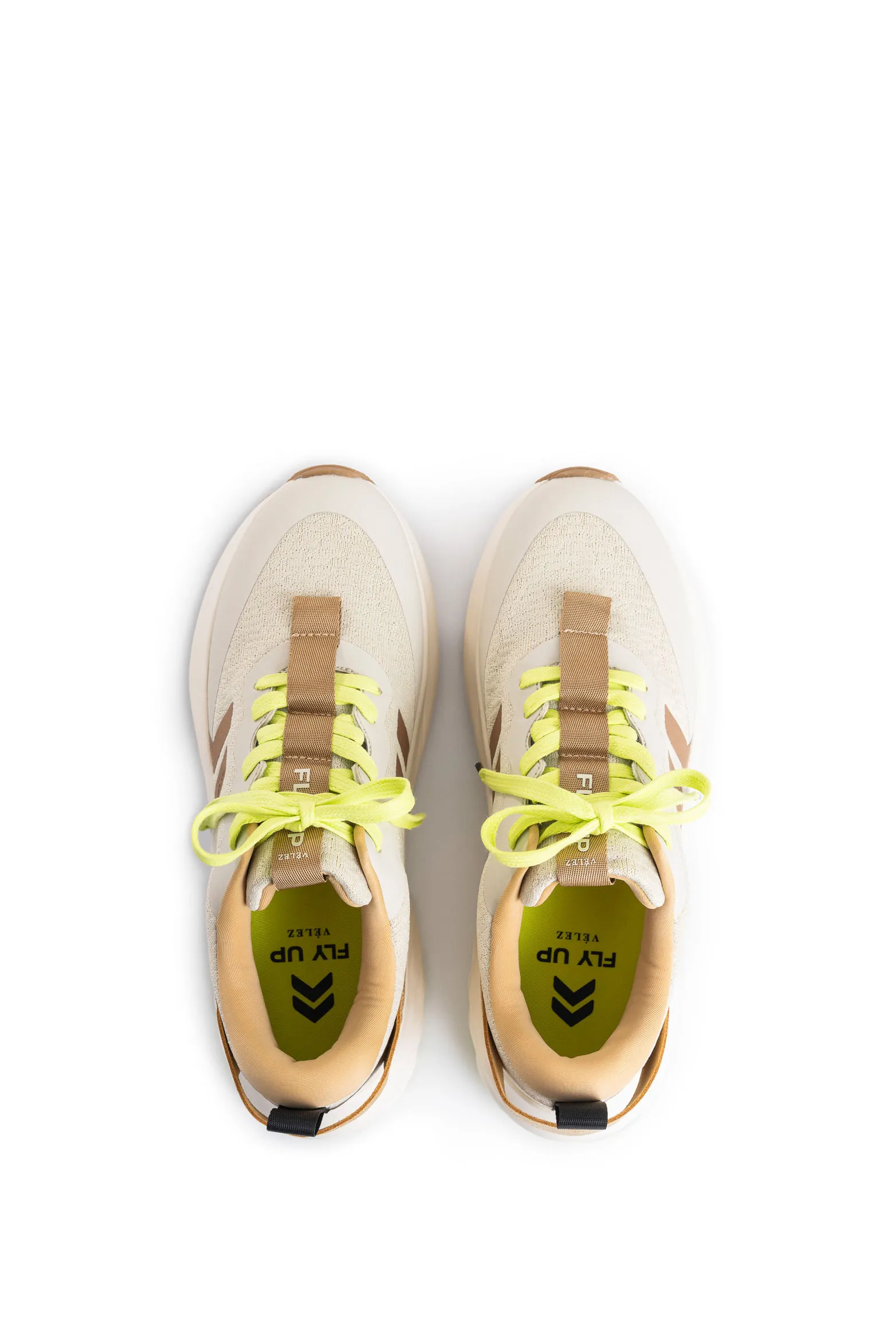 Tenis Fly Up Spirited en textil y cuero para mujer silueta liviana