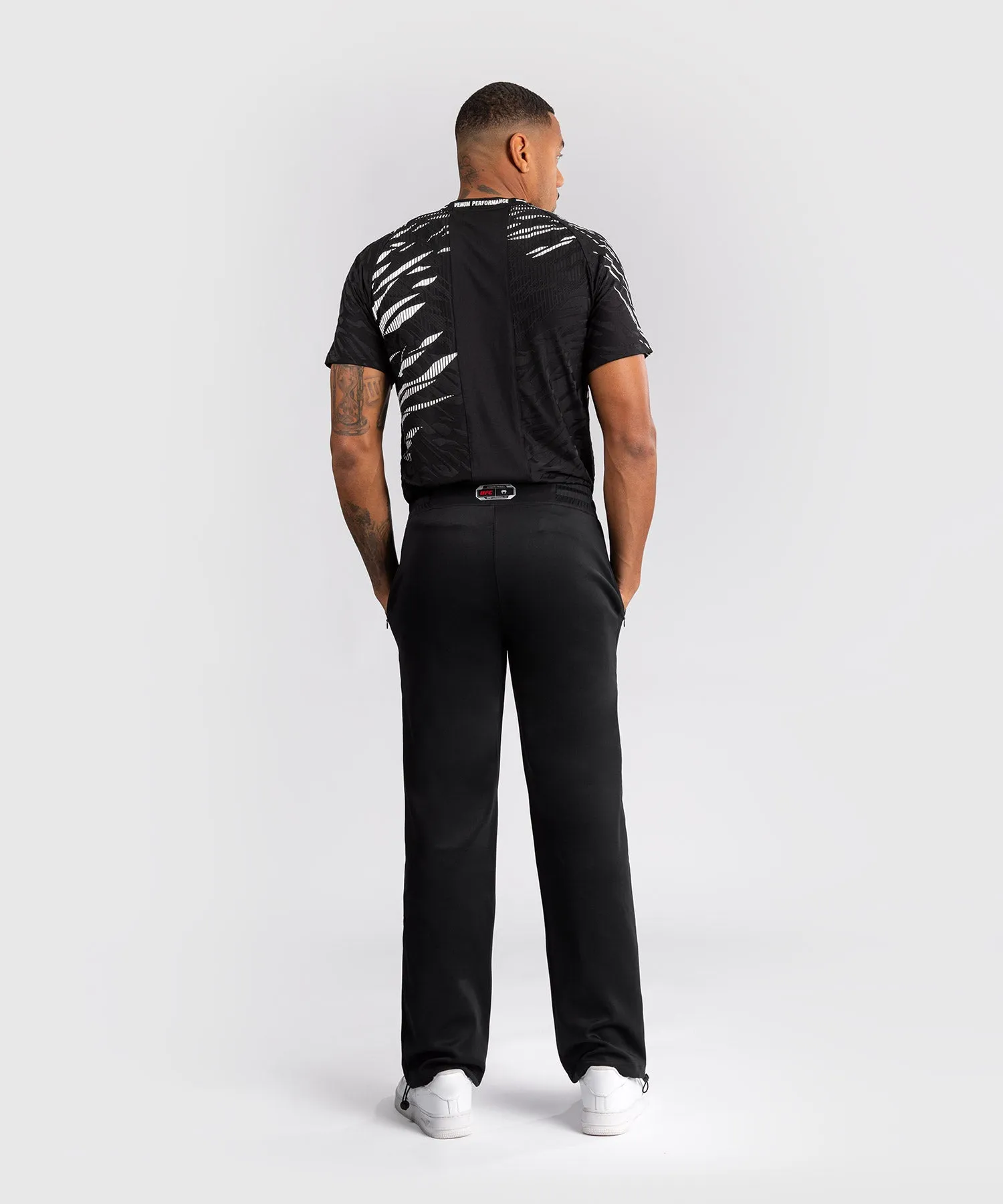 UFC Fusion by Venum Authentic Fight Night Pantalón de Pierna Recta para Hombre - Negro