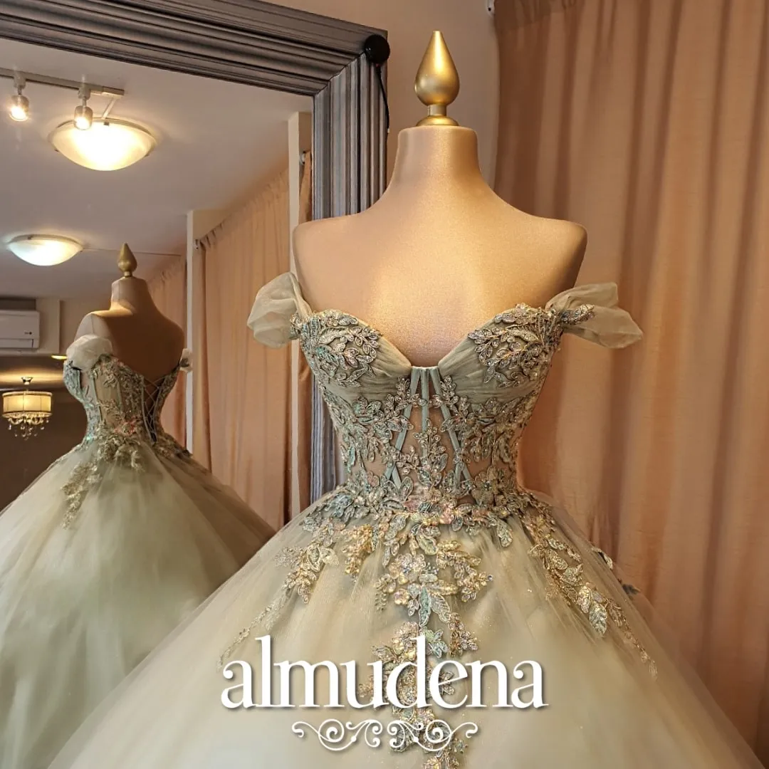 Vestido para Quinceañera Verde Olivo con Pedreria