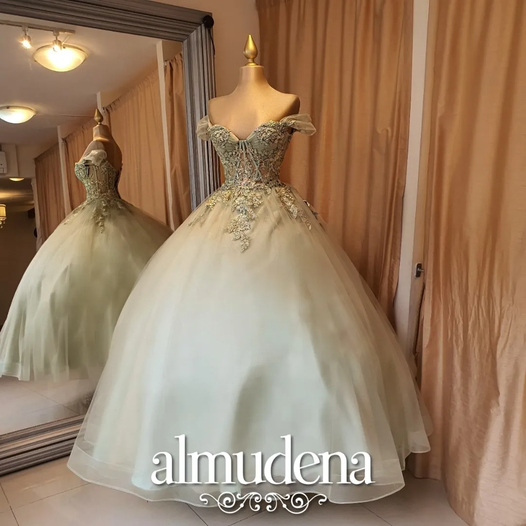 Vestido para Quinceañera Verde Olivo con Pedreria