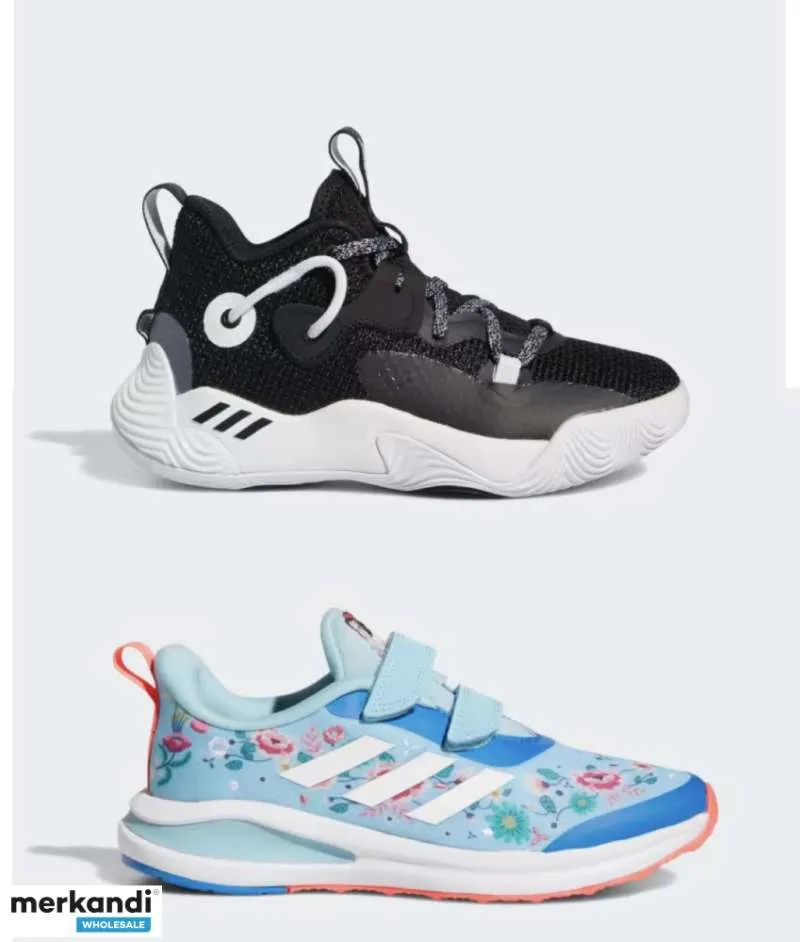 ZAPATILLAS PARA NIÑOS, ADIDAS Y REEBOK, STOCK 2, DISPONIBLE 8 EXISTENCIAS